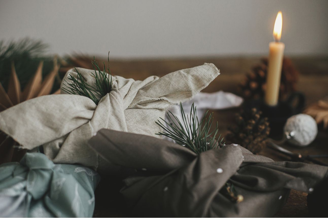 Luxury Festive Gift Wrapping: The Furoshiki Way